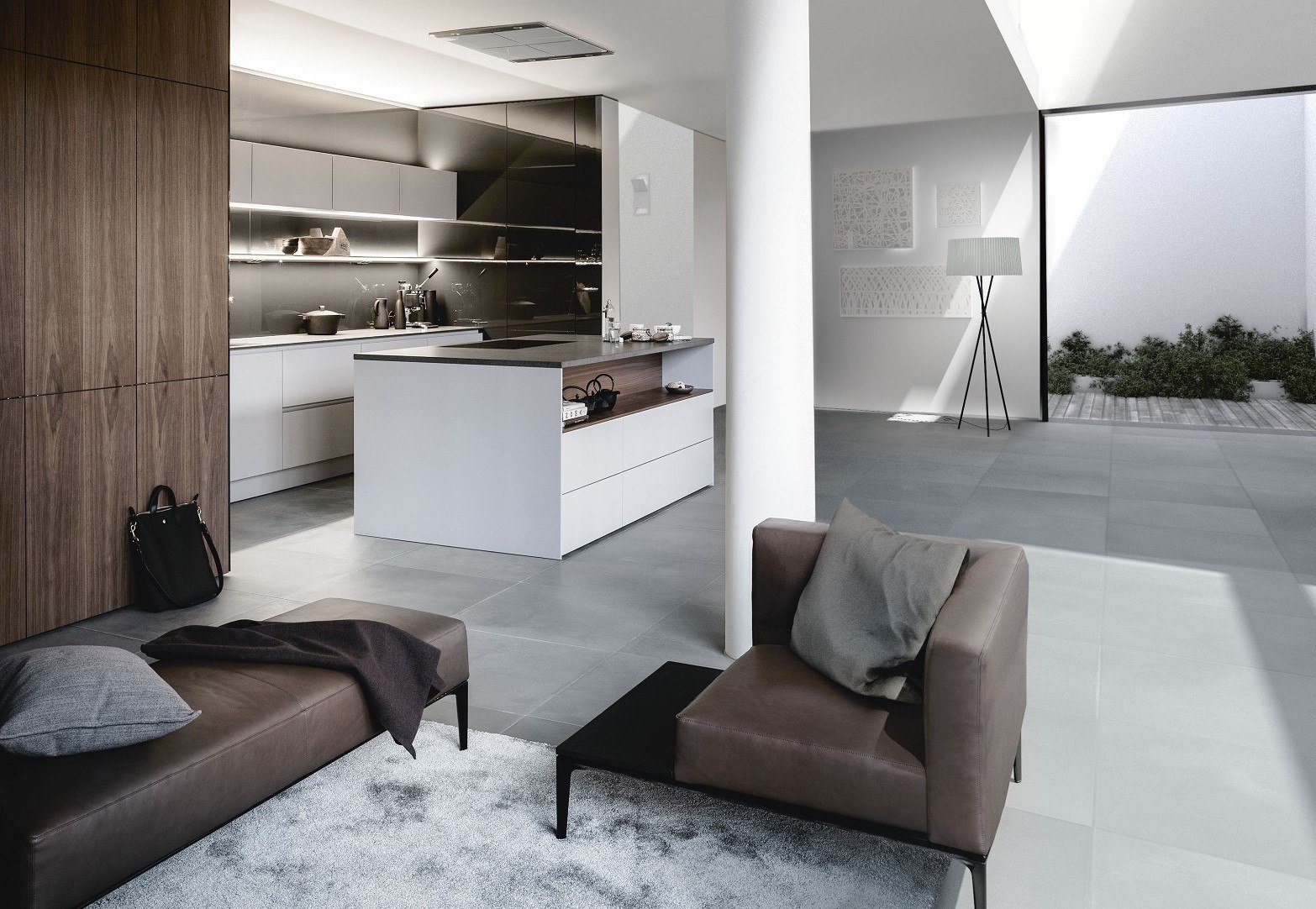 SieMatic Pure with kitchen area in grey